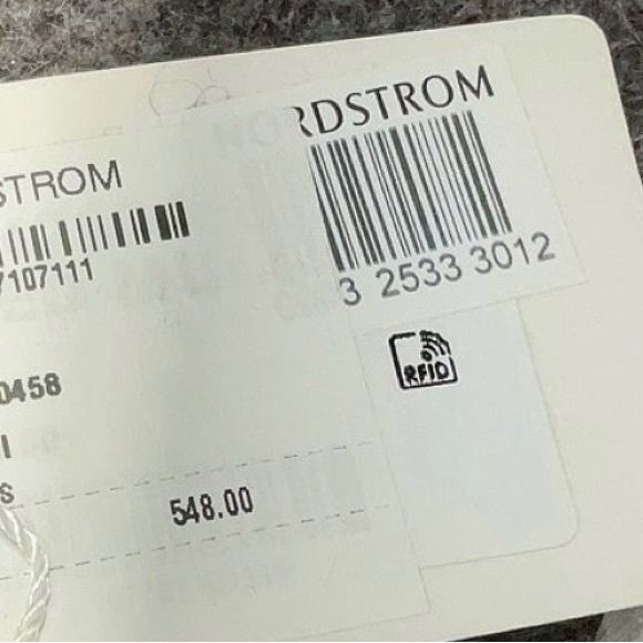 Veronica Beard Sariyah Knit Jacket Fringe Crest
Buttons Current Style Size Small - Picture 8 of 9